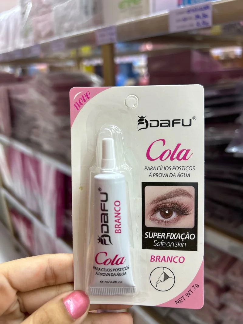 BOX COLA PARA CÍLIOS POSTIÇOS BRANCA A PROVA D’ÁGUA C/12 UNIDADES DAFU